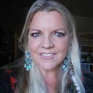 Meet your Posher, Anne